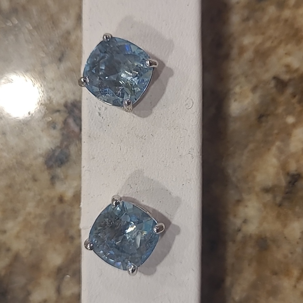 Origami Owl Clara light blue